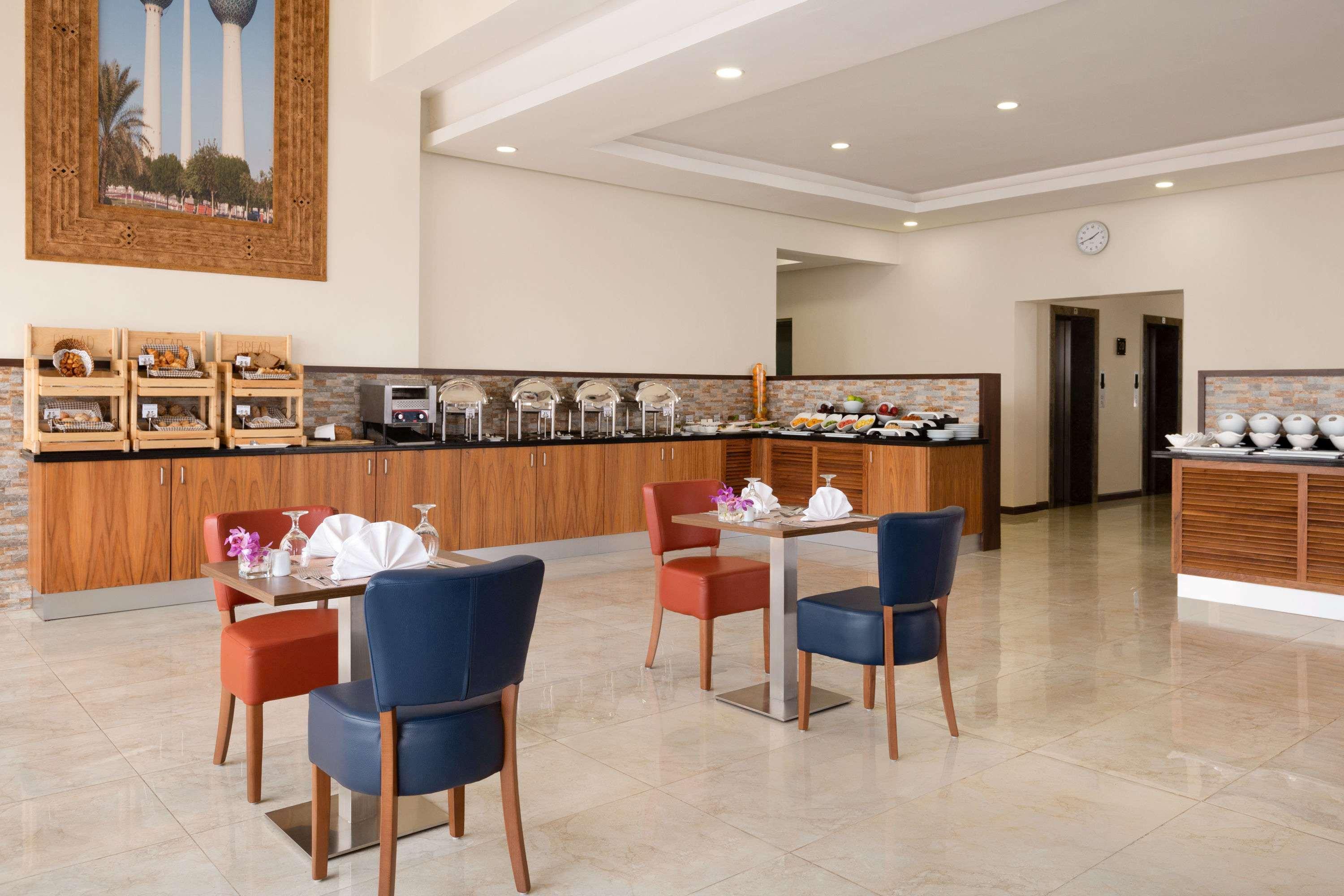 Ramada Encore By Wyndham Kuwait Downtown Kuwait City Exterior foto
